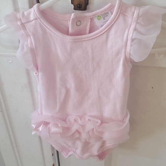 2 set baby girl onesies - Picture 4 of 6